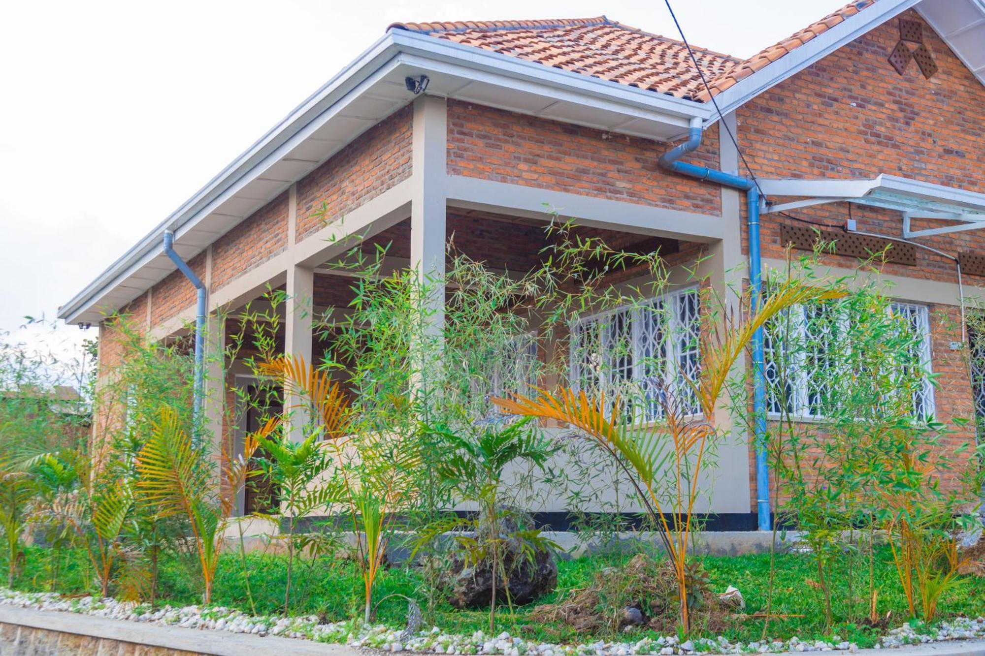 Isange Paradise Resort Ruhengeri ภายนอก รูปภาพ